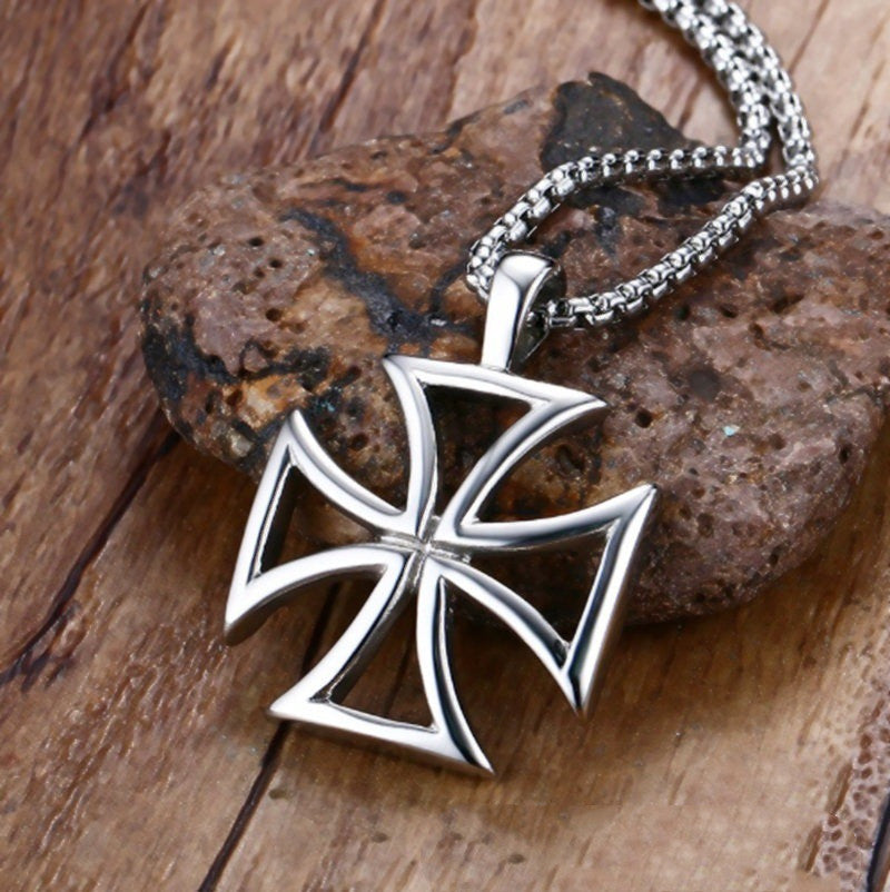 Vintage Crusader Cross Men's Alloy Pendant Necklace