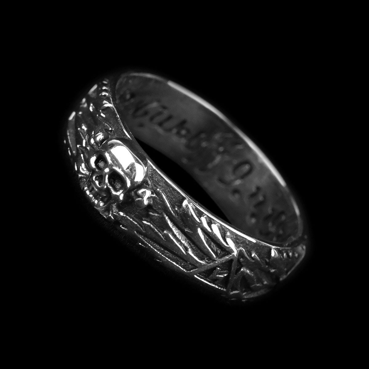 Punk Engraved Skull Statement Ring