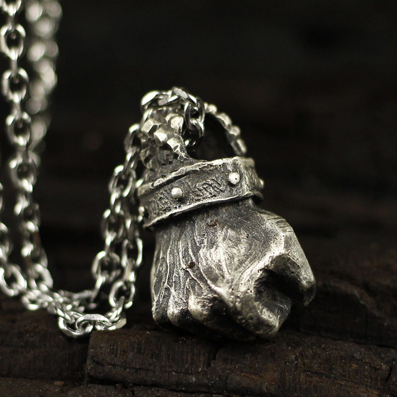 Personality Brave Fist Power Fist Necklace Destiny Wall Breaking Fist Fist Hammering Necklace Men And Women Jewelry