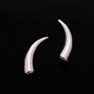Punk silver skull earrings female models men's retro hollow earrings