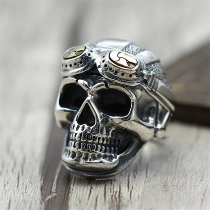 Fashion creative domineering pilot skull head ring